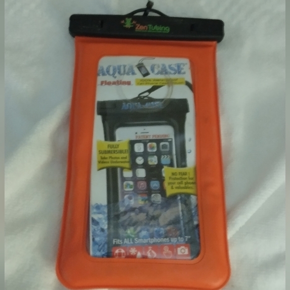 Water case for phones - Picture 1 of 3